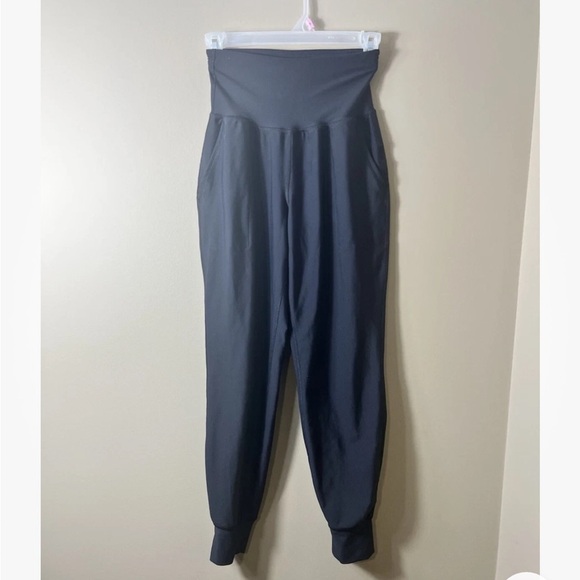 Old Navy Active Powersoft High Rise Jogger Black Size XS Athletic Athleisure - Picture 3 of 6